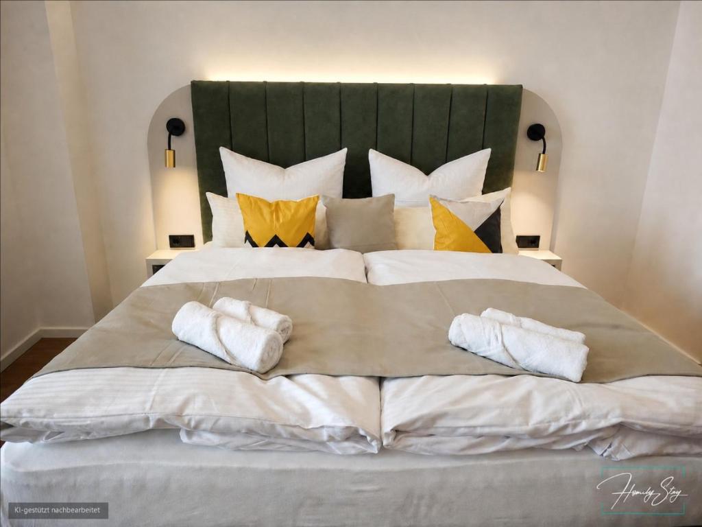 HOMELY STAY - Urban Studio Apartments - 5