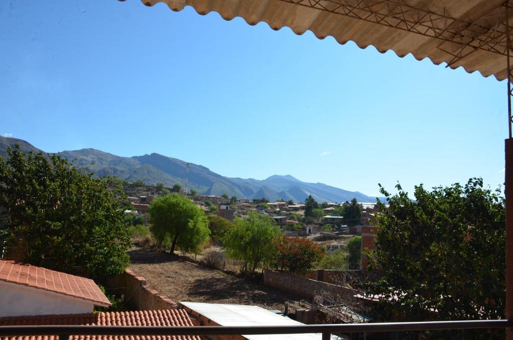 Hostal La Familia - 4