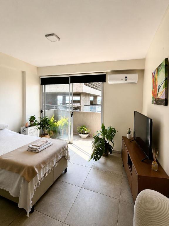 9 de Julio Park Suites- Monoambiente con amplia vista a la ciudad - 1