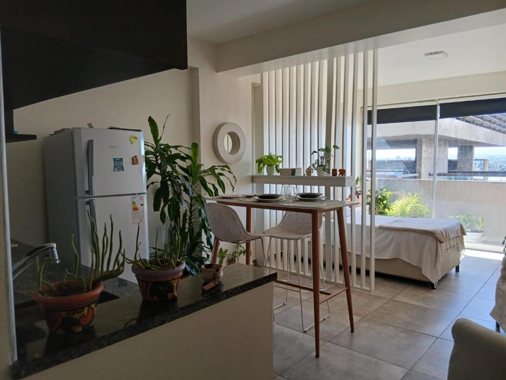 9 de Julio Park Suites- Monoambiente con amplia vista a la ciudad - 4
