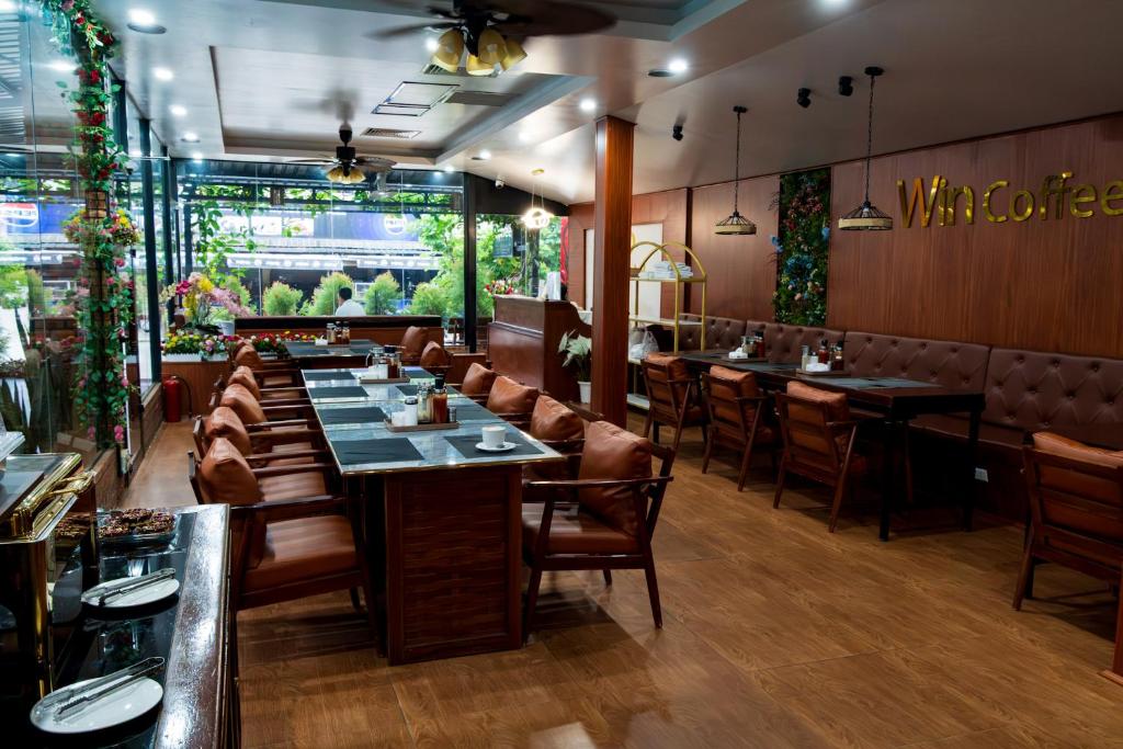 방비엥 윈 호텔 (Vang Vieng Win Hotel)