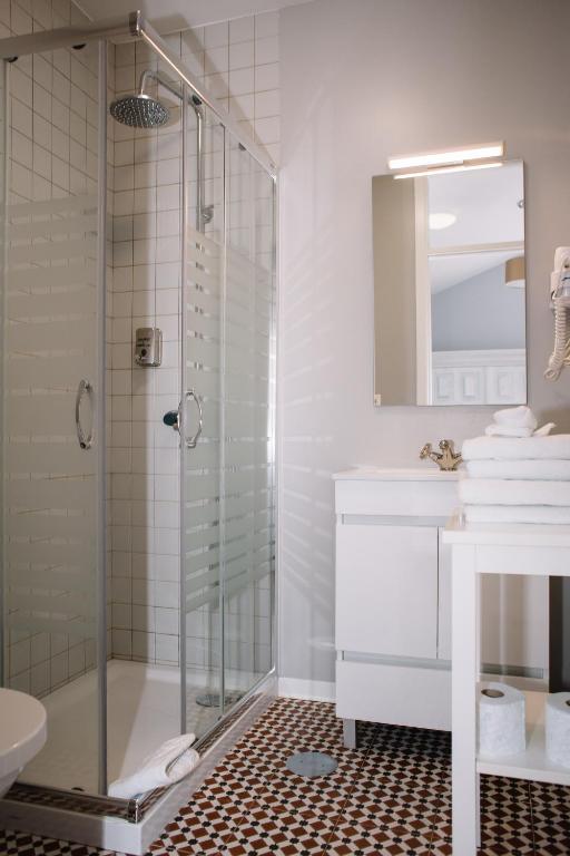 Mouzinho 244 - Porto Houses & Suites photo