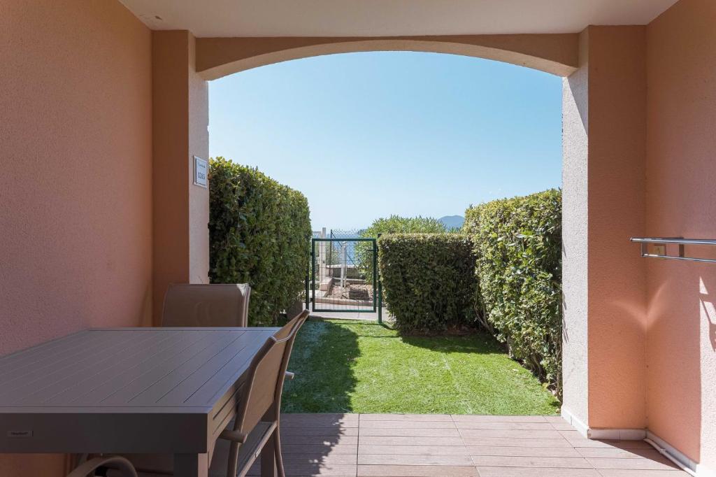 Chouchou Plage - terrasse, piscine, tennis, clim - 4