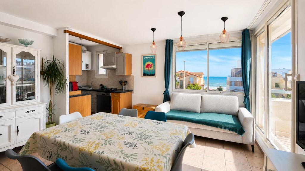 Brise Marine - Appartement 2 chambres avec balcon, vue mer & parking privé à 30 m de la plage - 4