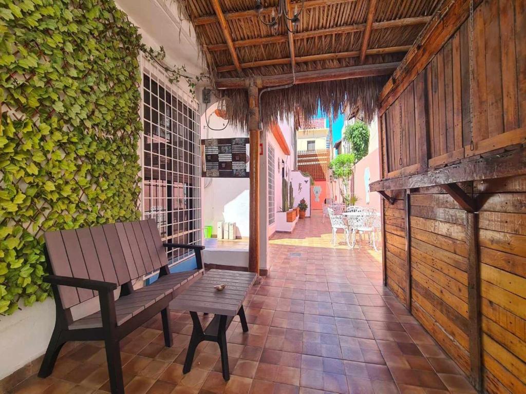 Nice and Cozy studio very close to the boardwalk and the beach - 4