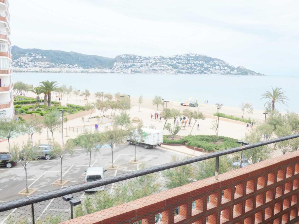 Residencia Baie 25 - 1