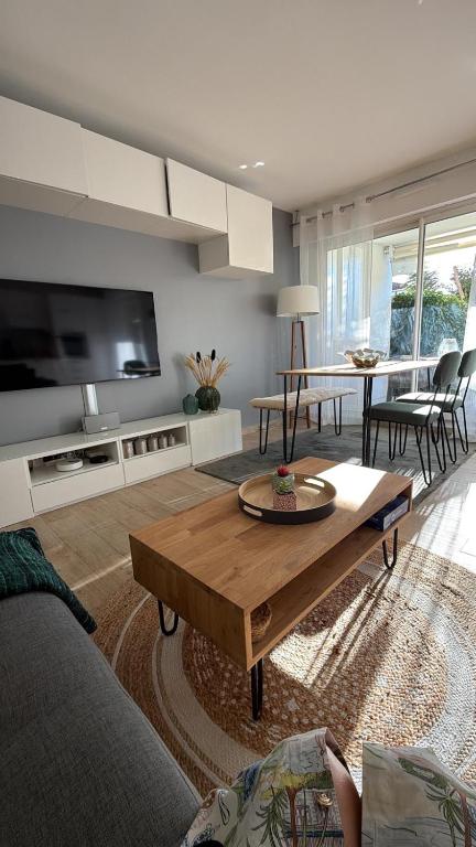 Appartement Les Eucalyptus dans domaine privé à Cannes - 5