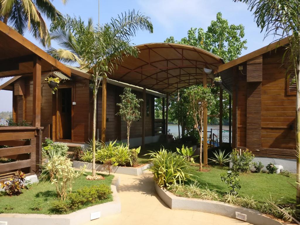 Garden, Sal Riviera in Goa