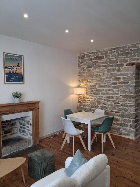Charming 2-bedroom apartment, heart of Concarneau - 3