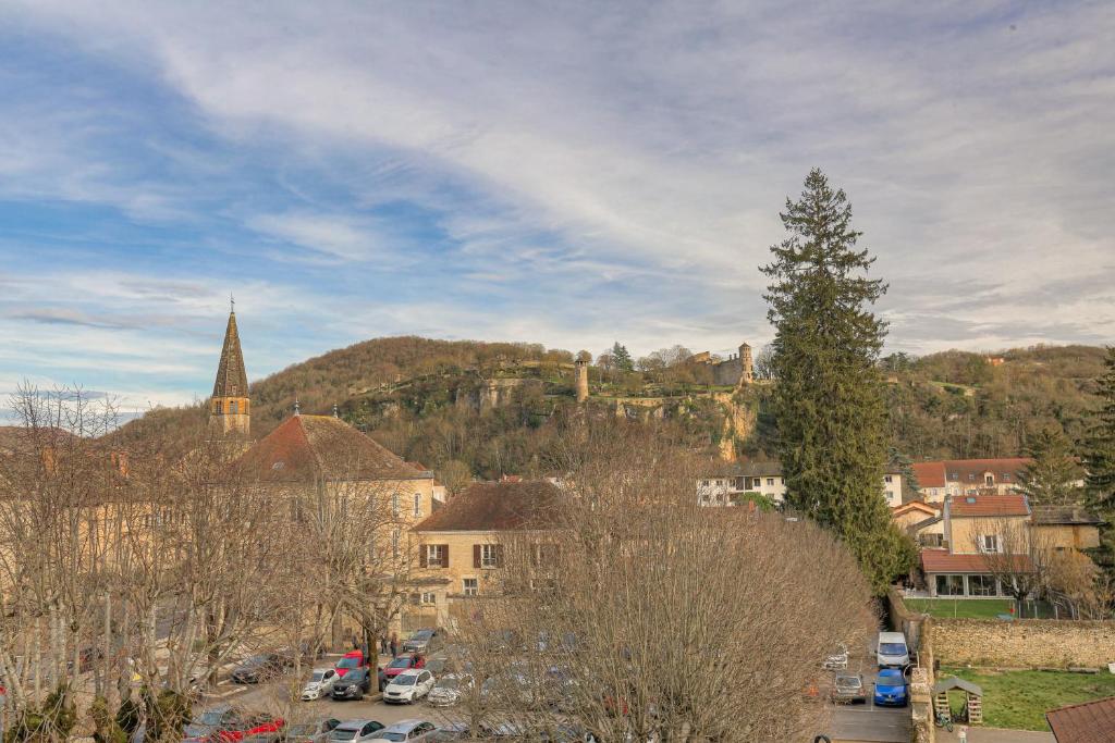 Joli appartement au coeur de Crémieu - 2