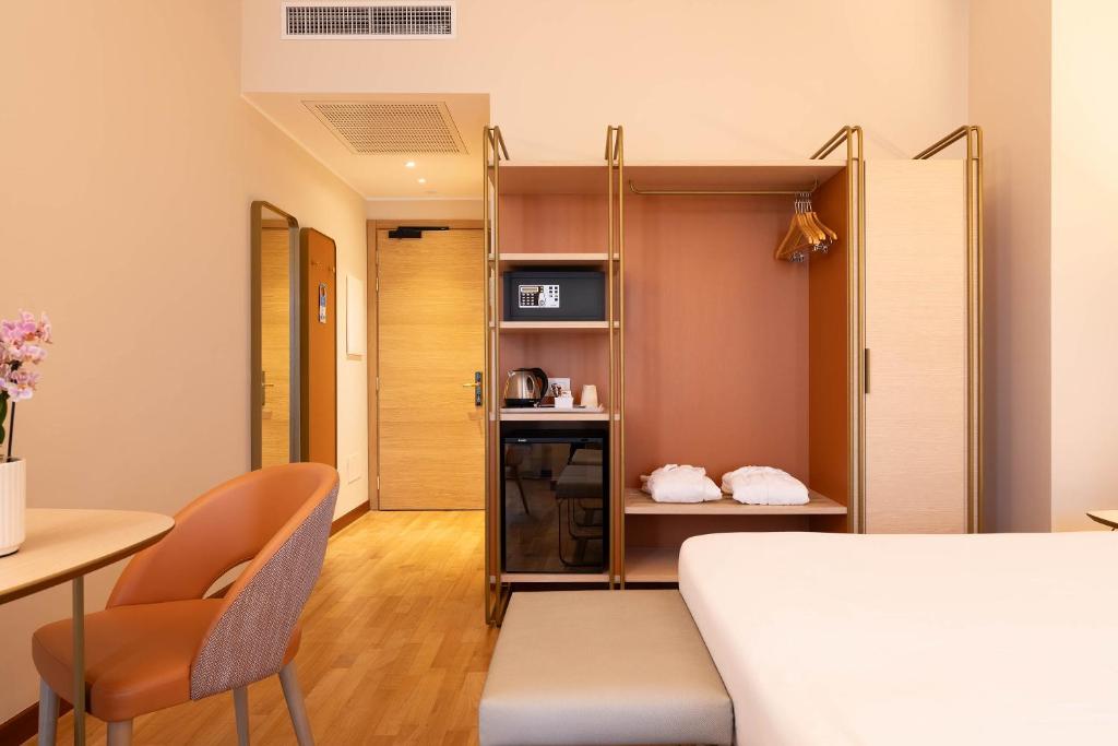 Hotel Raffaello - 2