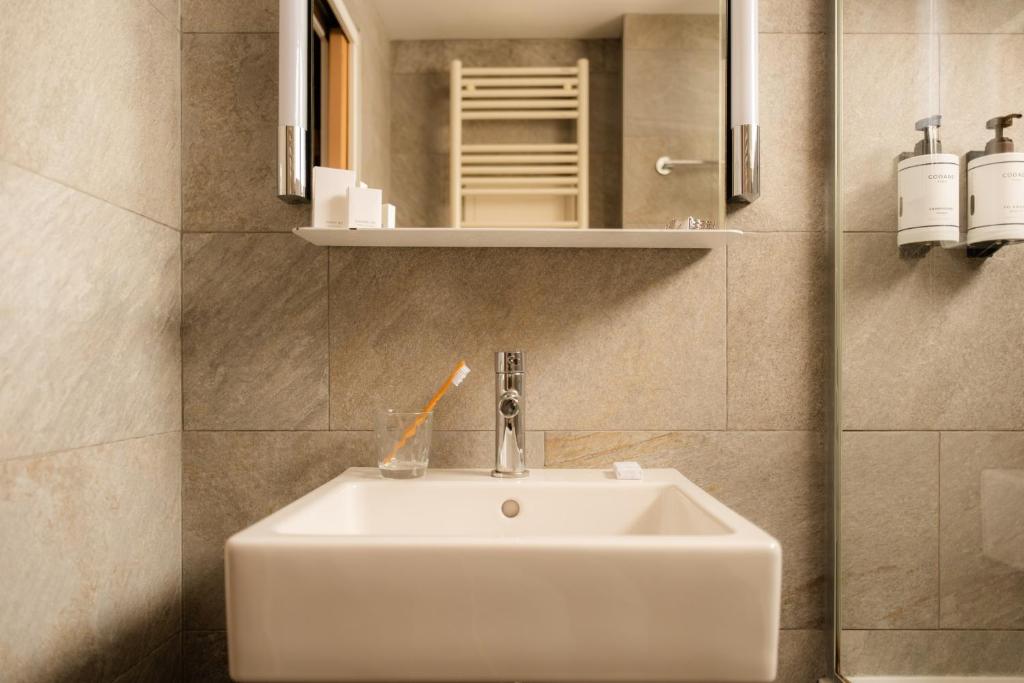 9Hotel Republique - 3