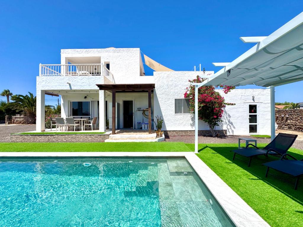 Villa La Milagrosa - 2