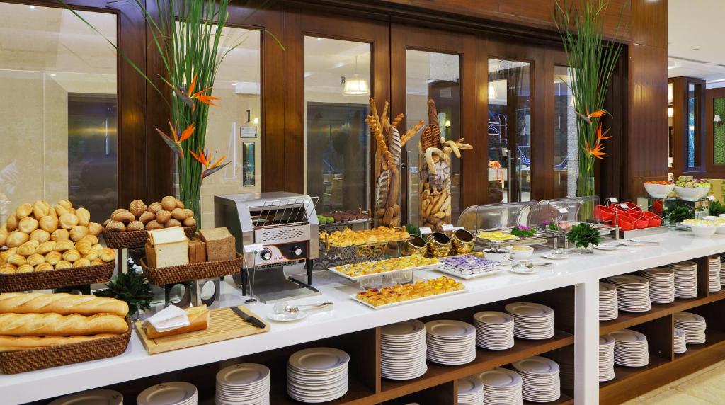 Central Palace Hotel Central Palace Hotel