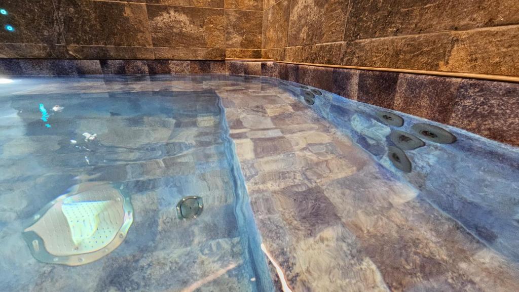CHALET ALTITUDE 808 piscine intérieure, 9 chambres - 5