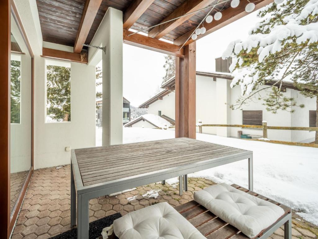 Apartment Collina 5i-02 by Interhome - 2