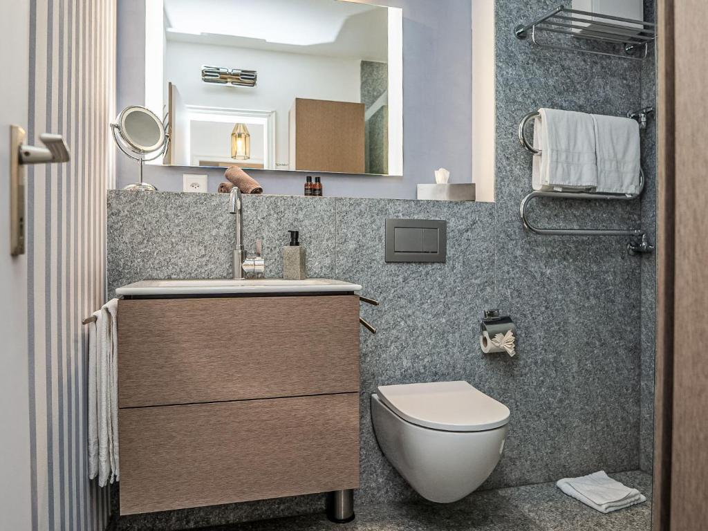 Apartment Chesa Sonnalpine B 55-7 by Interhome - 4
