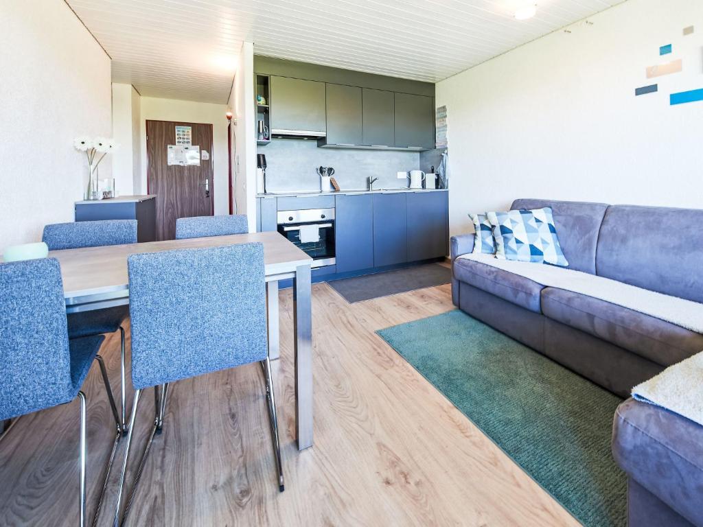 Apartment Dixence 405 by Interhome - 4
