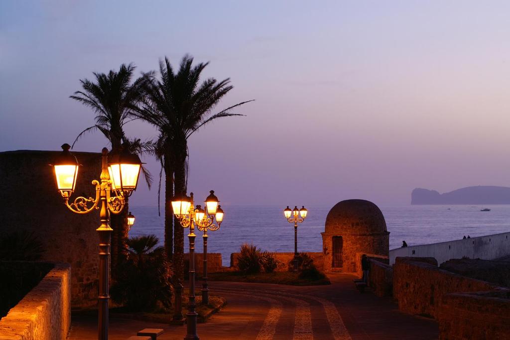 House and Apts in Alghero 27113 - 2