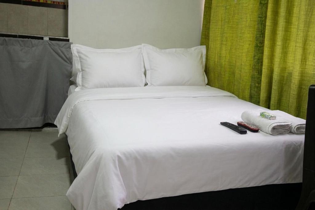 hostal olimpico - 1