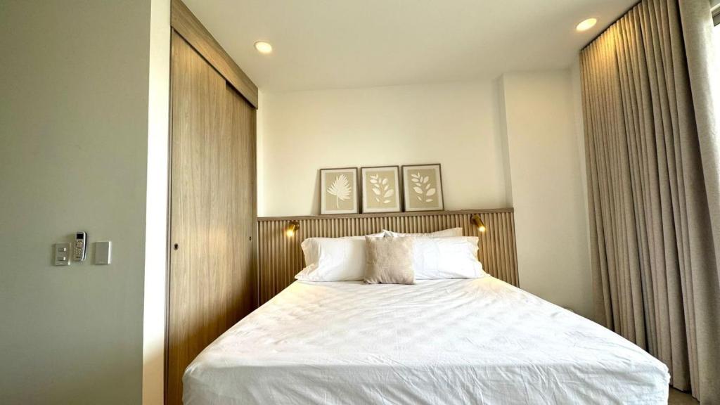 Studio Apartment with Sea and Beach View | Don Jaca - 5