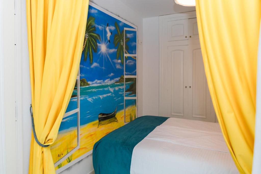 Tropical Gold - Los Cristianos, Tenerife - 5