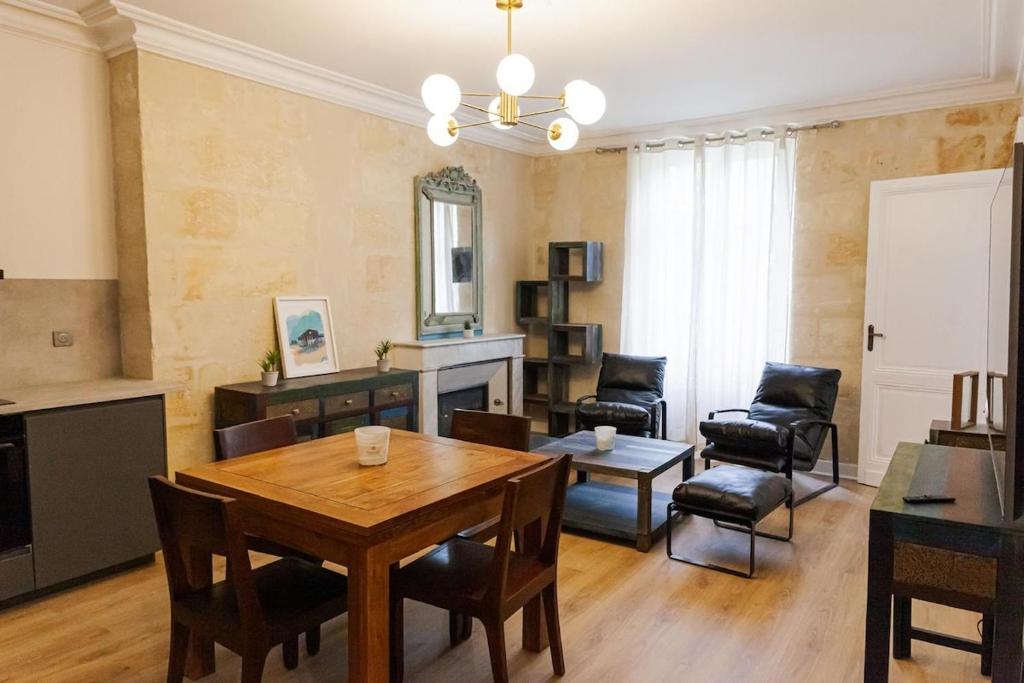 Elegant 2-bedroom apartment Carré d'Or Bordeaux 2 Bedrooms - 1