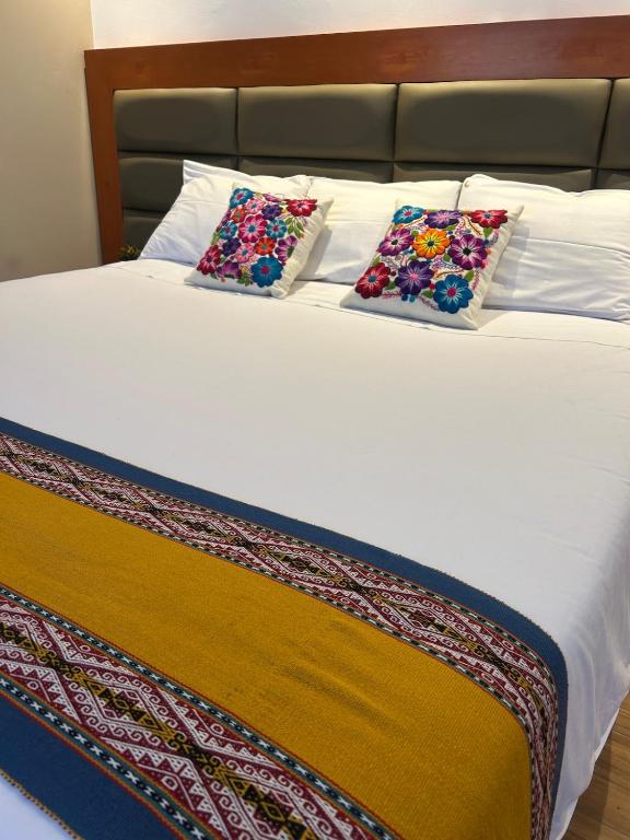 San Blas Boutique Studio Workspace & Inca Heart - 3