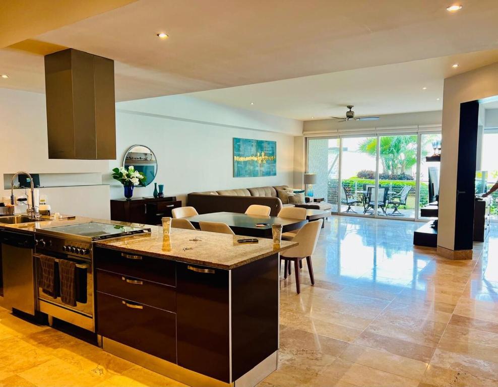 Amazing Conchas Chinas Views Apartment - 4