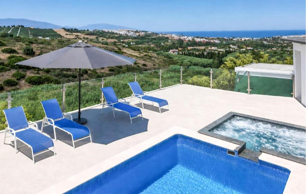 Amazing Apartment In Manilva - 1