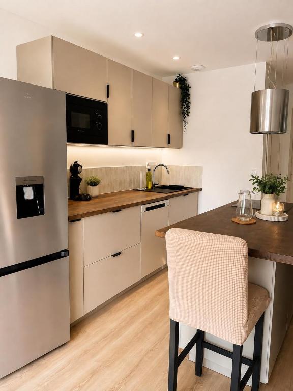 2 chambres - Grande terrasse 33 m2 plein sud - Centre de Pau - 2