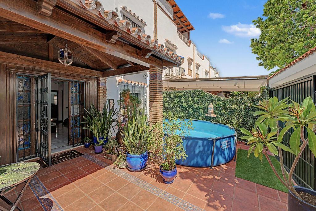 Townhouse In Playamar, Sol Y Playa - 2