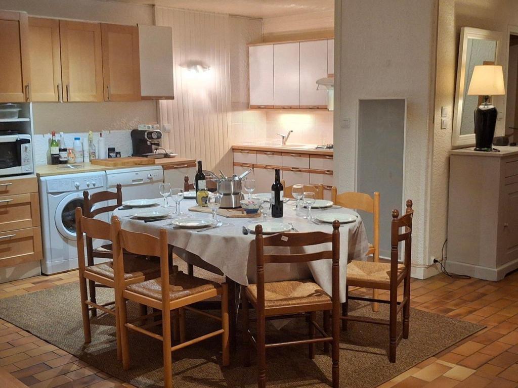 Appartement lumineux avec balcon - 8 pers. - FR-1-549-167 - 3