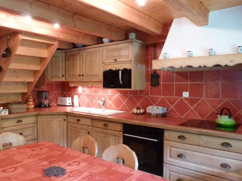 Chalet rÃ©novÃ© avec goÃ»t - 9 pers. - FR-1-886-84 - 1