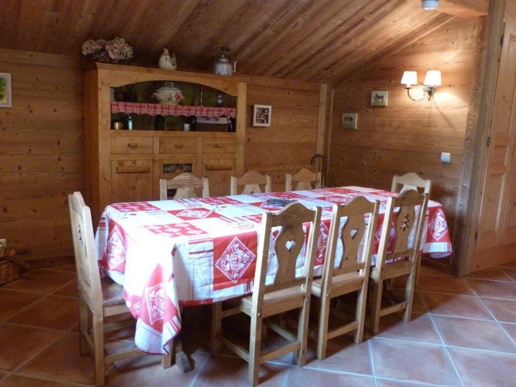 Chalet rÃ©novÃ© avec goÃ»t - 9 pers. - FR-1-886-84 - 5