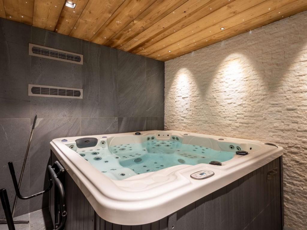 Appartement moderne, jacuzzi - 14 pers. - FR-1-671-380 - 4