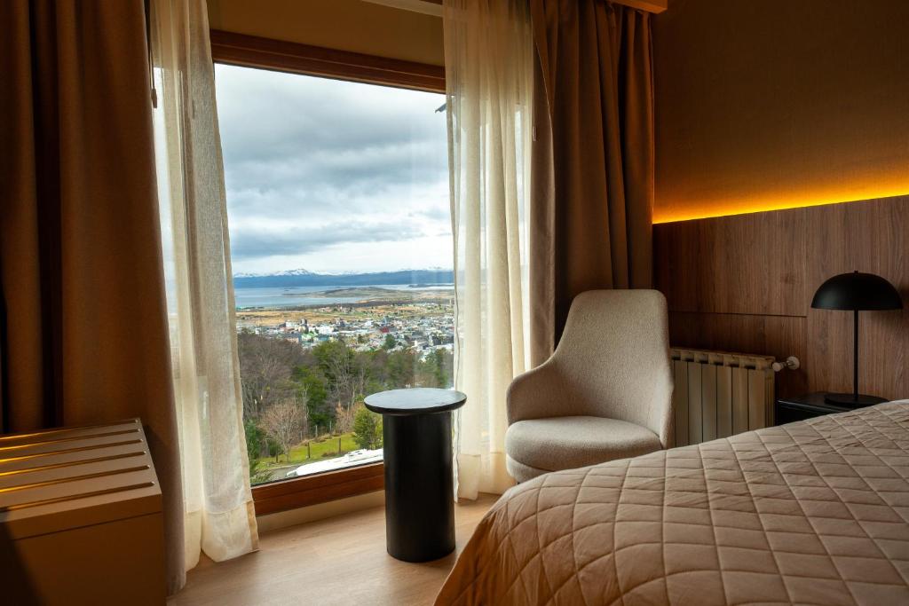 Altos Ushuaia Hotel & Resto - 4