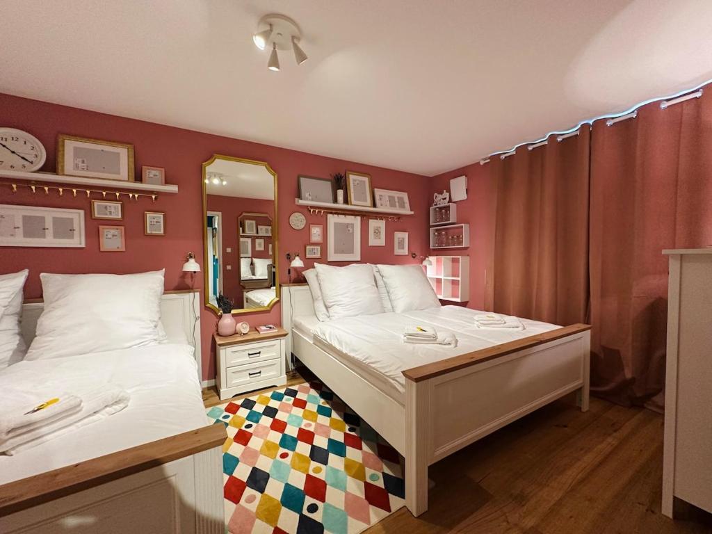 The IKEA Apartments - 5 min walk from Oktoberfest - 3