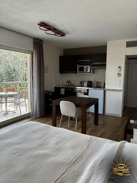 Appartement en bord de rivière, près des plages - 4
