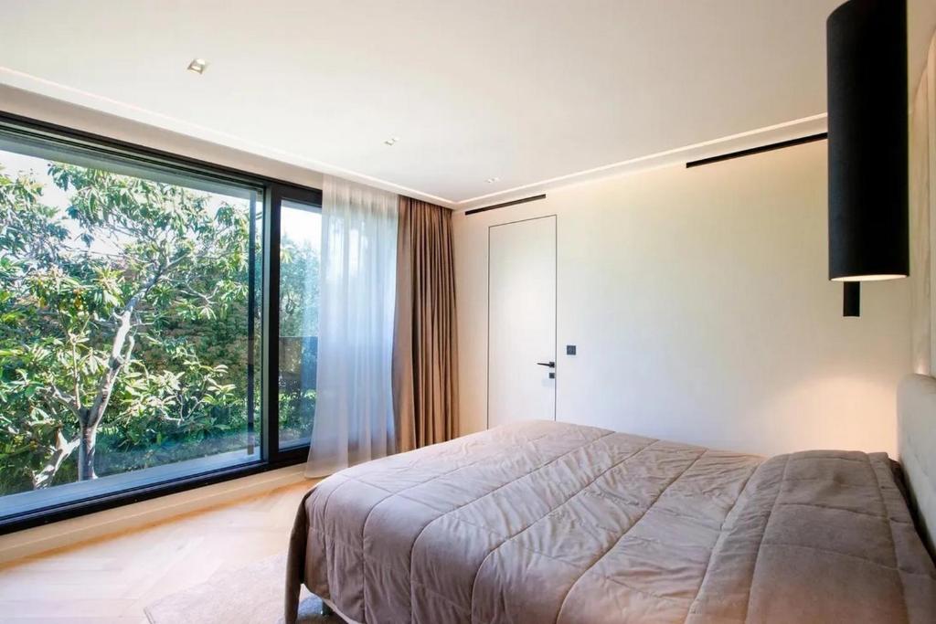 AntibesLuxuriousResidence - 4
