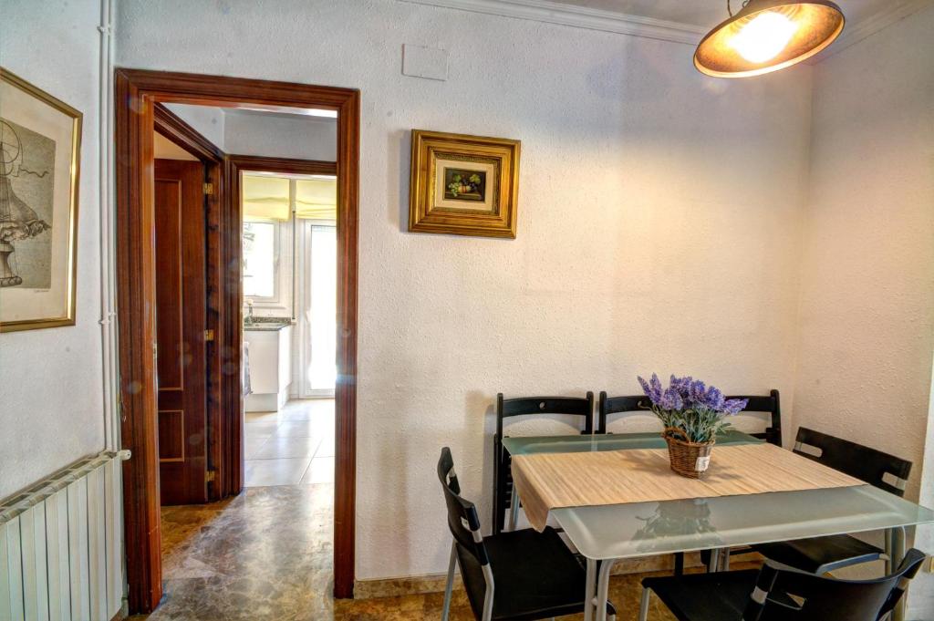 The Rose by Hello Homes Sitges - 3
