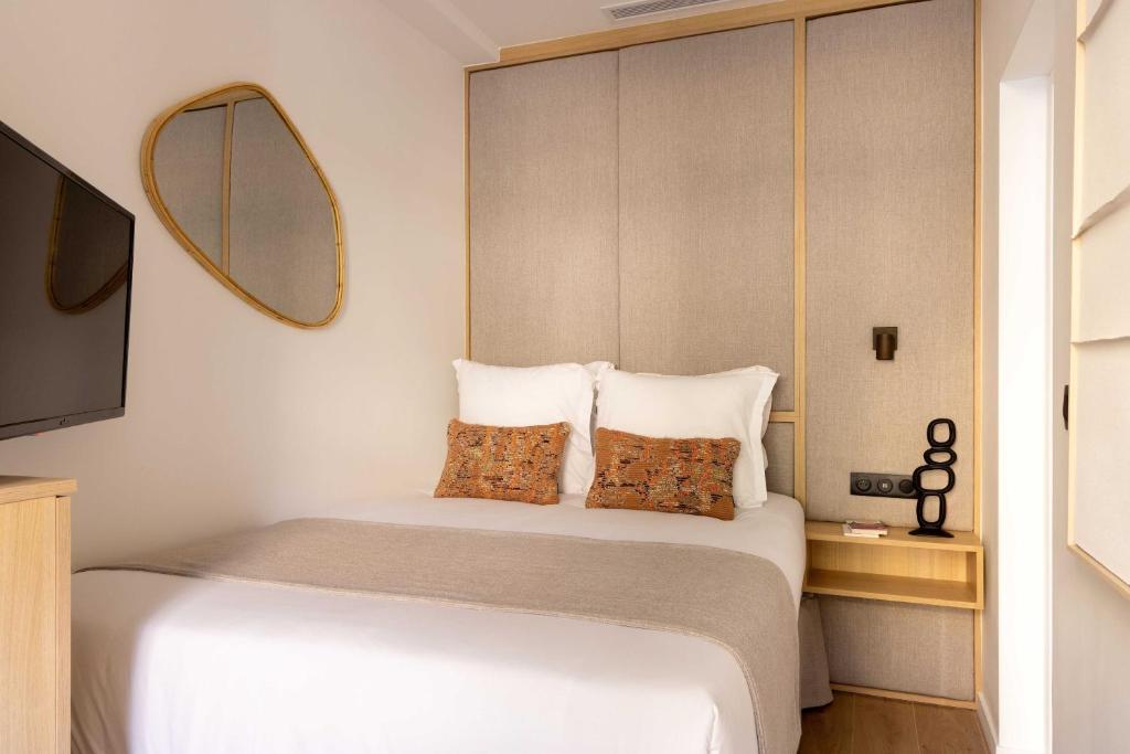 Elegant A C Apartment 1BR - 4P - Nation - 4