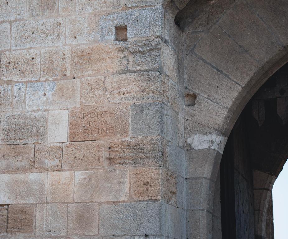 La Porte de Mamé appartement au coeur des remparts avec garage privatif - 4