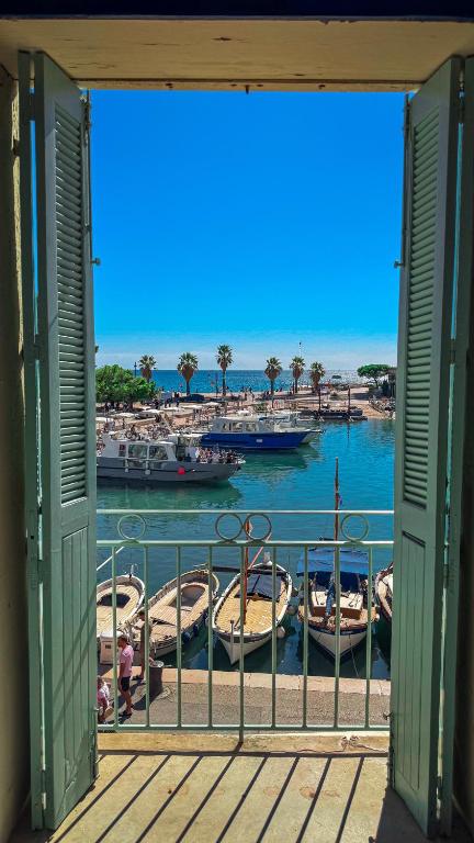 L'AUTHENTIQUE - Sur le Port - Parking - Wifi - 1
