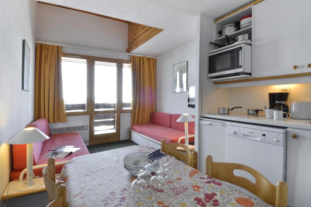 Résidence Licorne - Appartement fonctionnel · Skis aux pieds · Vue pistes · Casier à skis MAE-6414 - 1