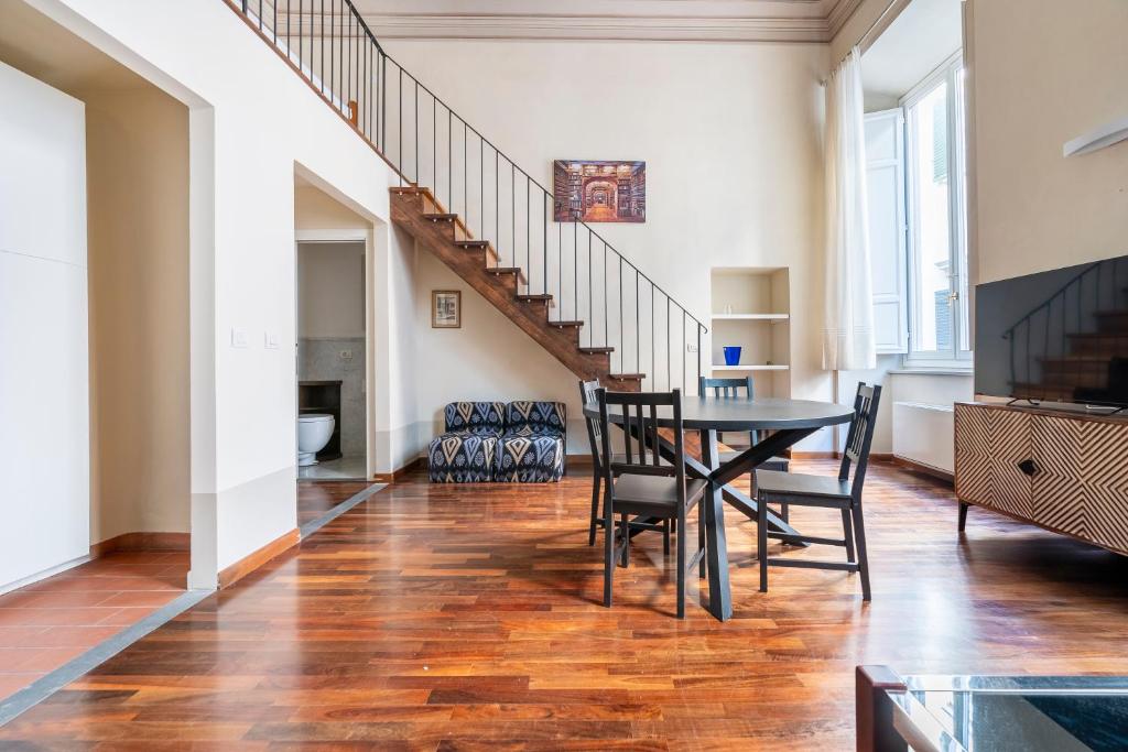 Contemporary Elegance in a Renaissance Palazzo - 2
