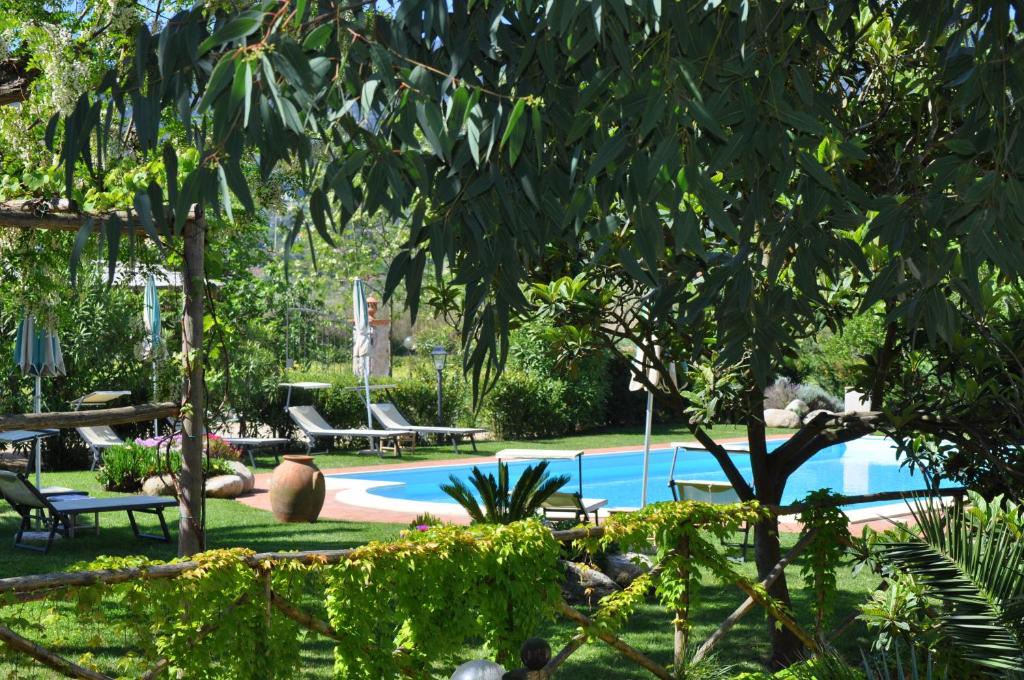 Hotel Tirrena Bike &amp; Country Hotel — Hotel in Portoferraio