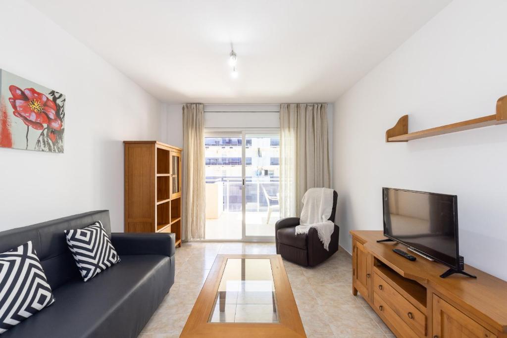 Nova Pineda Family Apartments - 5