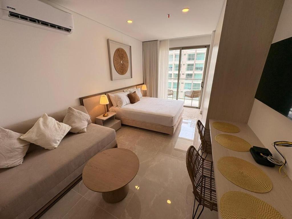 Apartamento Con Balcón y Vista a La Piscina - 5