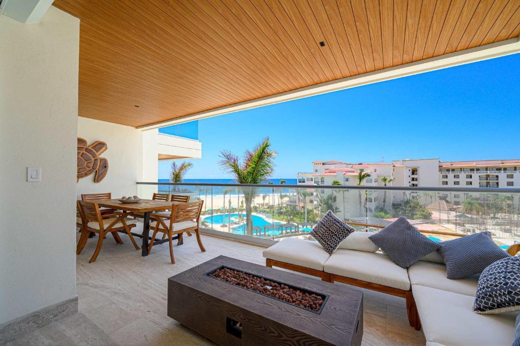 Beachfront 3BR Condo at Tortuga Bay by The Agency Baja Travel - 5